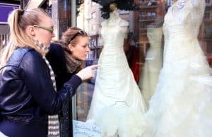 Free or Cheap Wedding Gowns and Dresses